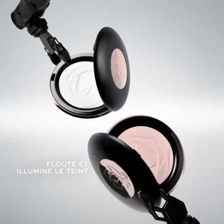 LANCÔME Teint Idole Ultra Wear - Fixierendes Kompaktpuder LANCÔME Teint Idole Ultra Wear - Fixierendes Kompaktpuder